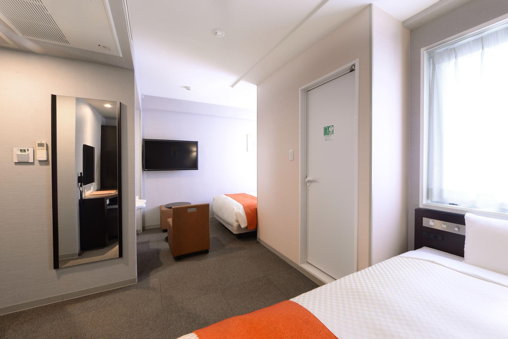 Hotel Vessel Ekimae 3*